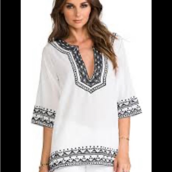 TBags Los Angeles Top Embroidered Black/WhiteSwim Cover - Picture 2 of 8